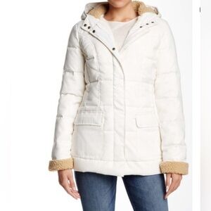UGG Australia “Adeline” Quilted Sherpa Trim Winter Puffer Jacket Women’s Small